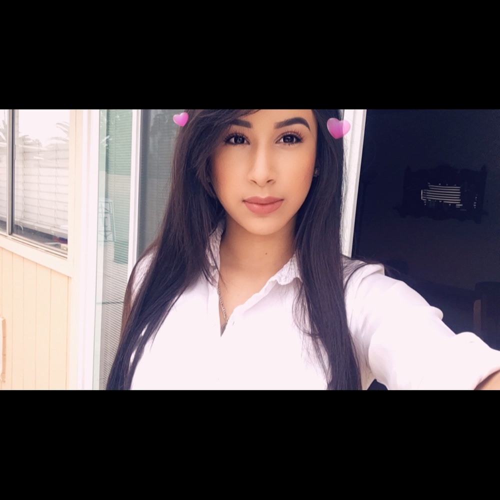 Meet your Posher, Kelly